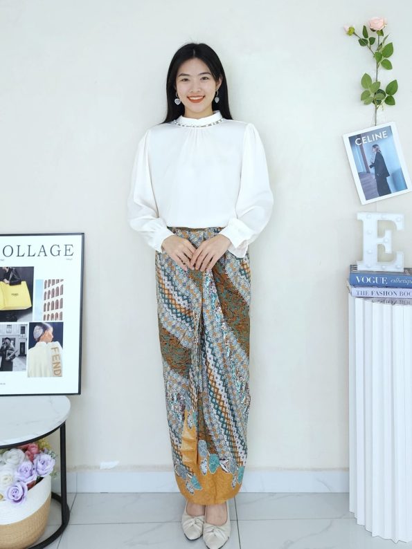Pario Batik Skirt (1155)C3