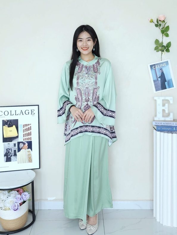Myra Satin Batik Kurung (A3190)