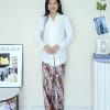Kebaya Sulam Nora Top (免烫，冷布，不热) (52870)