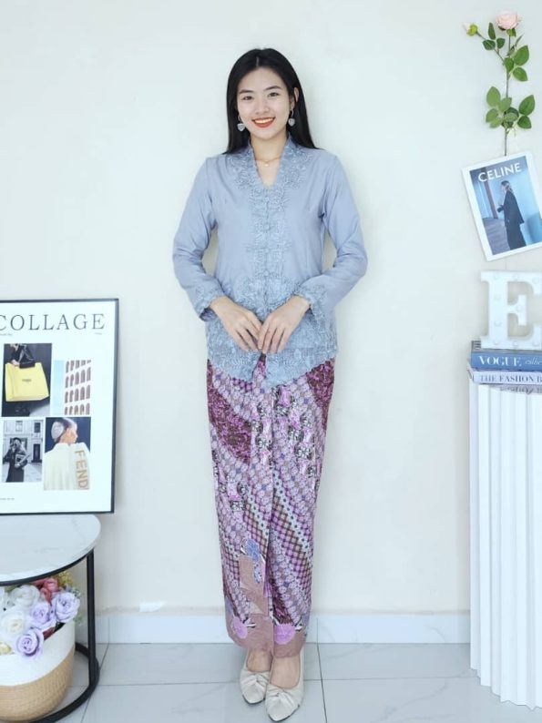 Kebaya Top (530)