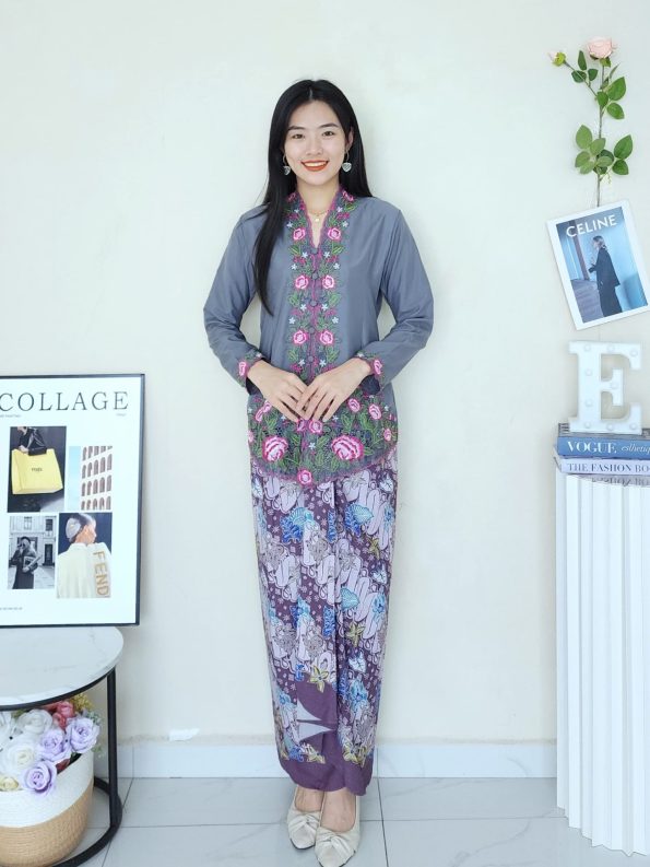 Kebaya Top (435)
