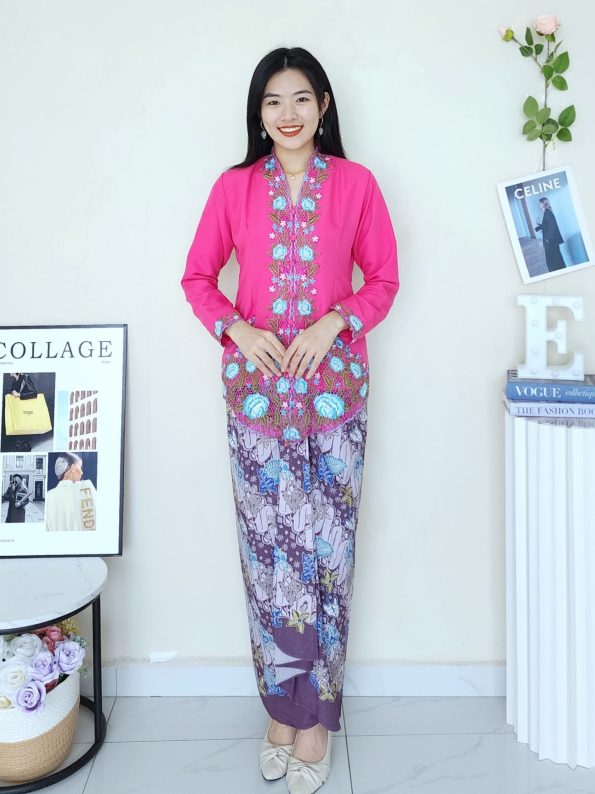 Kebaya Top (435)