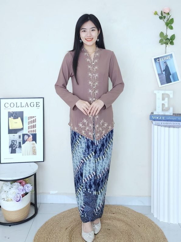 Pario Batik Skirt (103)