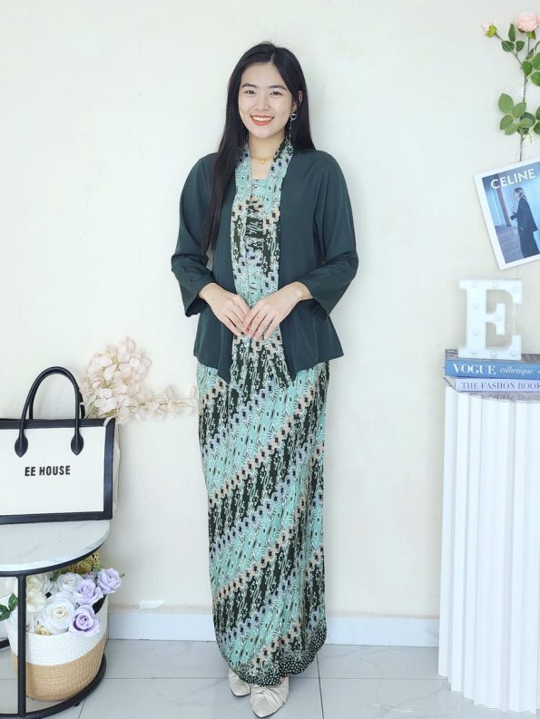Premium Batik Baju Kebaya Set (2240)