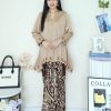 Satin Kebaya Sulam Top (558)