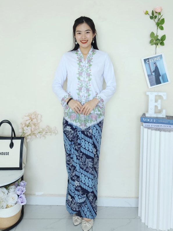 Pario Batik Skirt (B27)