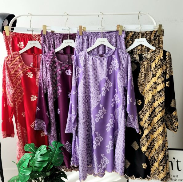Baju Kurung Batik (782)