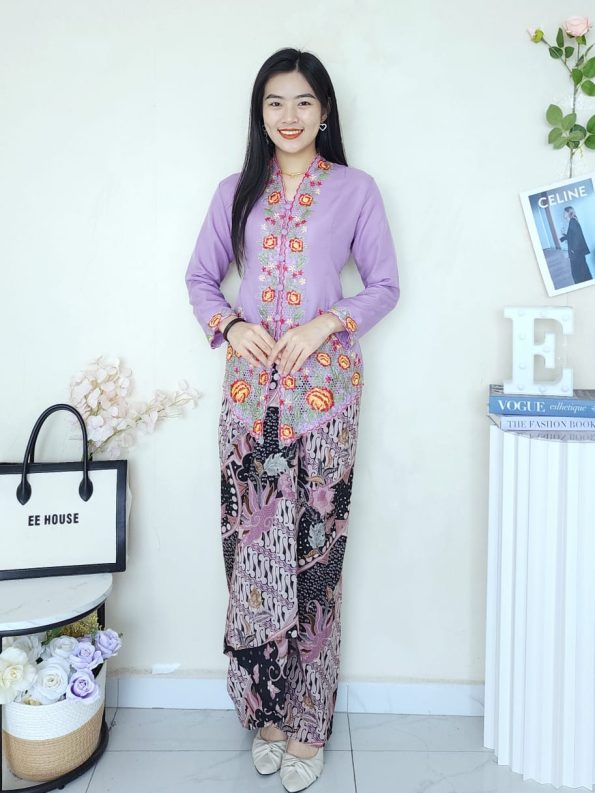 Premium Kebaya Top (New Arrivals) (453)
