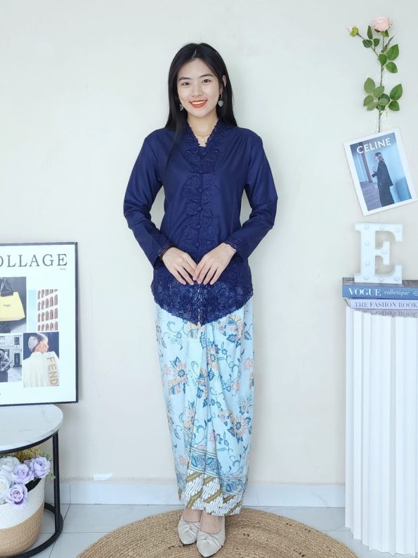 Kebaya Top (C3)