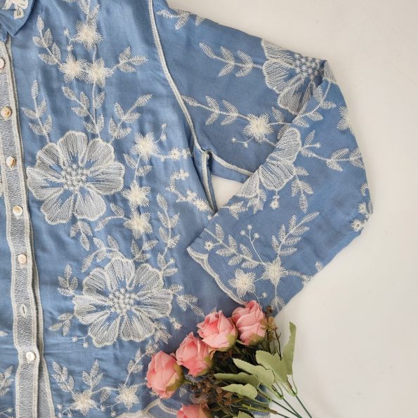 高品仿牛仔刺绣Floral 时装上衣 (7262)