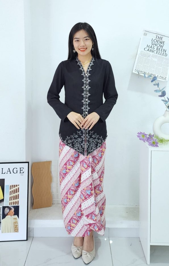 Pario Batik Skirt (139)