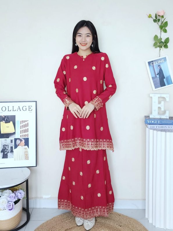 Baju Kurung Sulam (679)