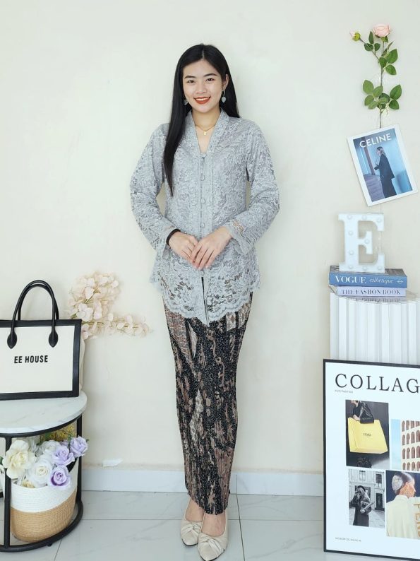 Lace Kebaya Top (125)