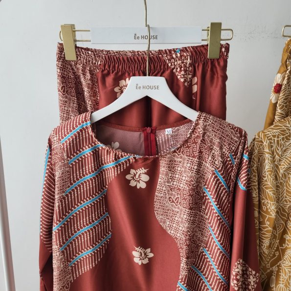 Baju Kurung Batik (569)