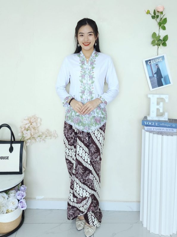 Pario Batik Skirt (B27)