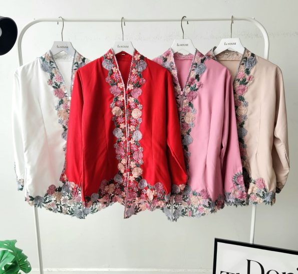 Premium Kebaya Top (New Arrivals) (673)