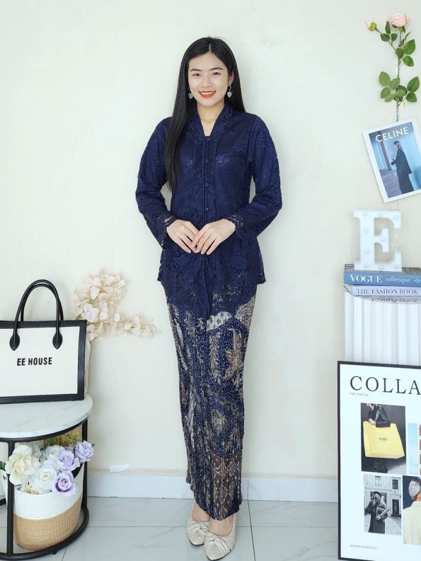 Lace Kebaya Top (125)