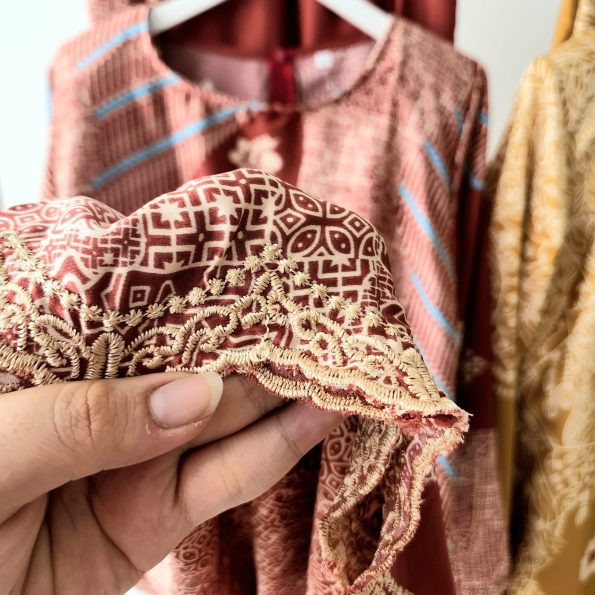 Baju Kurung Batik (569)