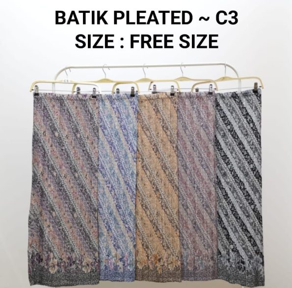 Pleated Batik Skirt (C30)