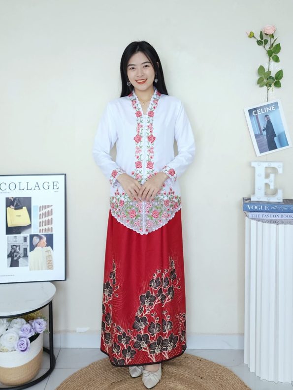Kebaya Sulam Top (New Design) (846)