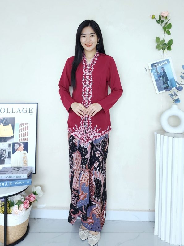 Embroidery Kebaya Sulam Top (52924)B26