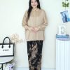 Satin Kebaya Sulam Top (559)
