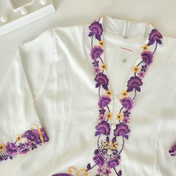 Kebaya Top (New Arrivals) (3644)
