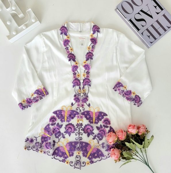 Kebaya Top (New Arrivals) (3644)