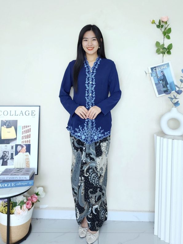 Embroidery Kebaya Sulam Top (52924)B26
