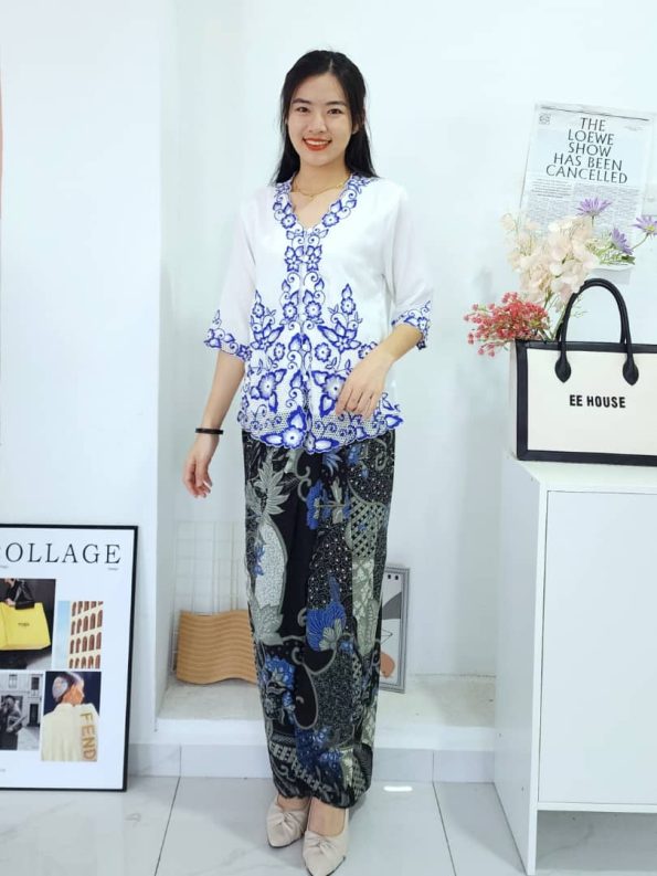 Kebaya Top (New Arrivals) (629)