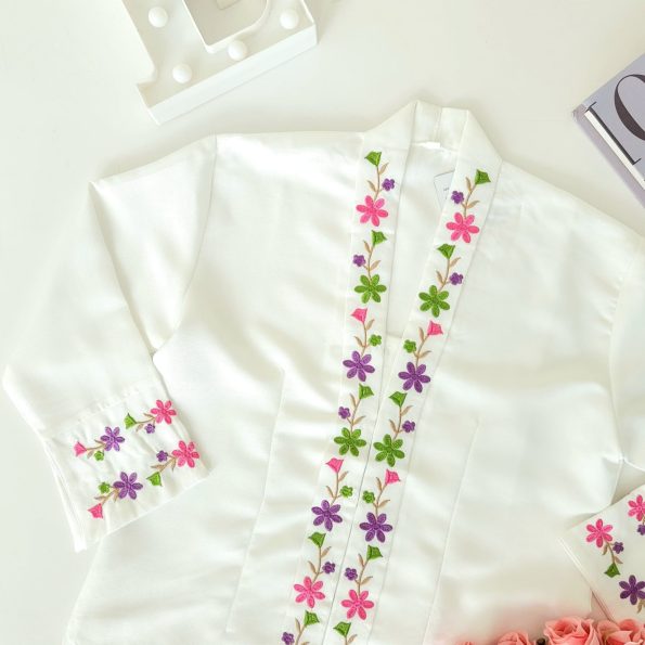 Kebaya Top (New Arrivals) (814)