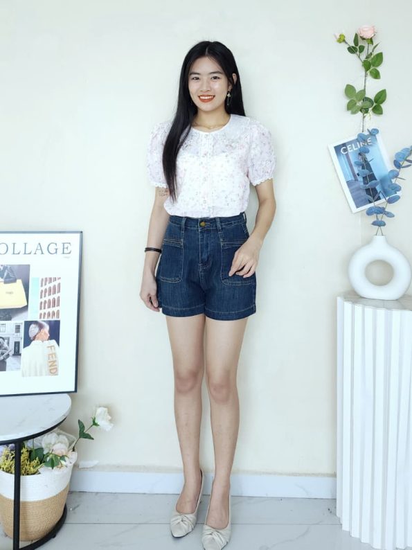 韩式绣花Floral Top (5512)