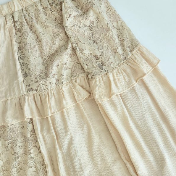法式风设计款 Lace Midi Skirt (8789)