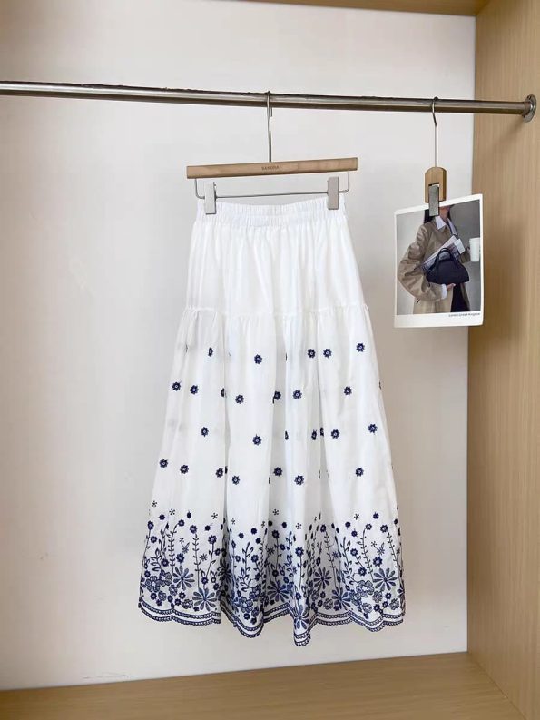 刺绣花韩式 Midi Skirt (5380)C16