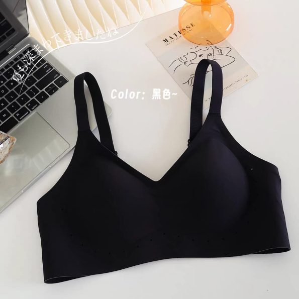 提拉健康乳胶无痕内衣 (Z8099)