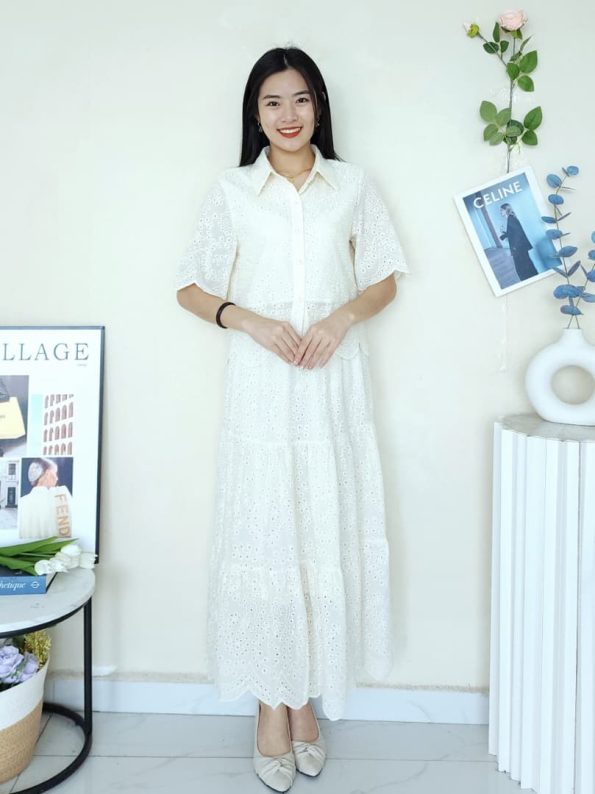 高品钩花领桐花套装 (上衣+半裙) (8890)