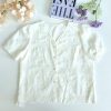 韩版V领embroidery时装上衣 (8659)