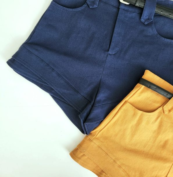高品 Cotton Jeans 短裤 (B1701)