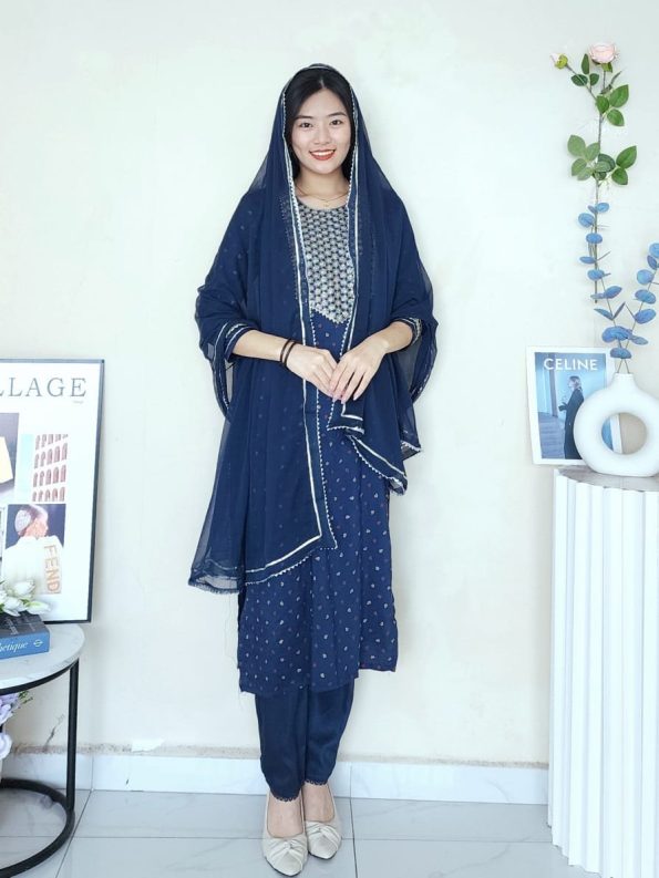 Ivory Punjabi Suit with Dupatta Full Set (9032)