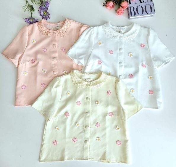 Korean Embroidery 刺绣花上衣 (9034)